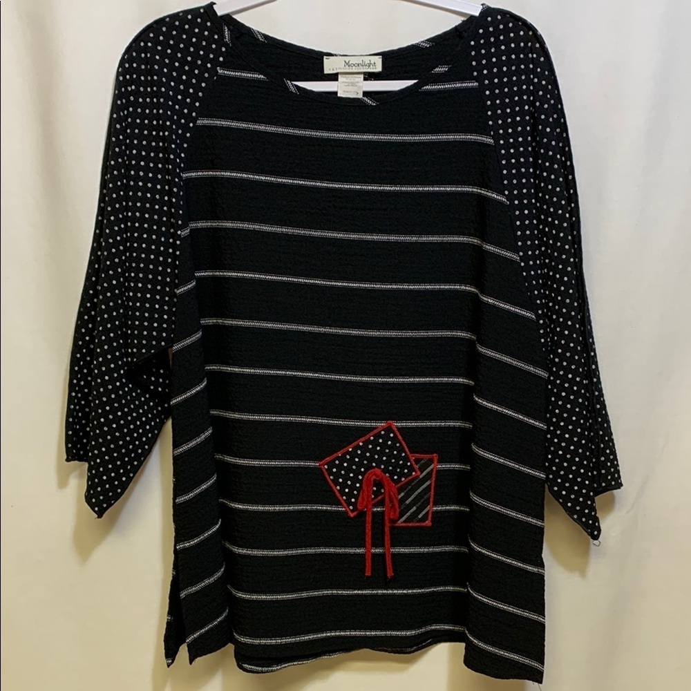 Elegant Black and White Blouse